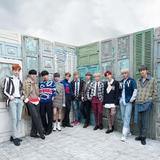 WANNA ONE