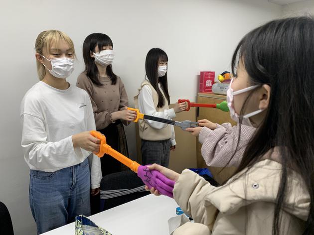 握手会现场图