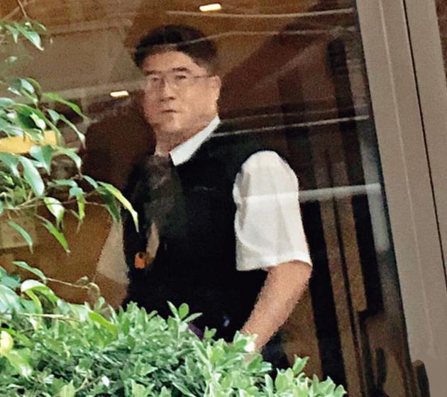 组图:叶童哥哥近况曝光 兄妹同住香港5年不相见