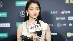 关晓彤：最近我的造型师开窍了 新年祈愿继续减肥