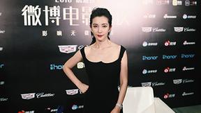 李冰冰演《巨齿鲨》受“折磨”值得