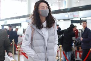 惠若琪公开恋情后首现身打扮超低调