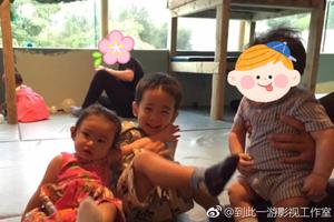 Jasper和小伙伴玩耍日常生活照曝光