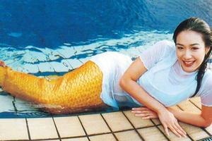 钟丽缇24岁旧照化身美人鱼清纯动人