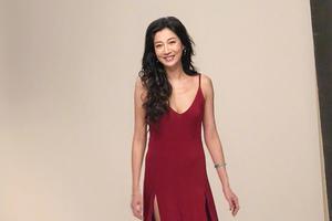 复出?吴绮莉久违开工晒美照风韵犹存