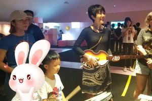 汪涵娇妻杨乐乐大方晒儿子近照