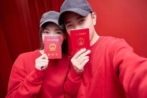 新郎新娘是你们！唐嫣罗晋官宣结婚