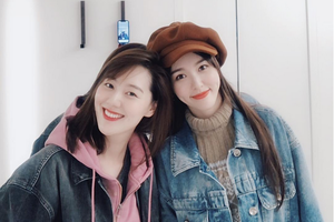 唐嫣王冠解锁自拍新姿势少女感满满