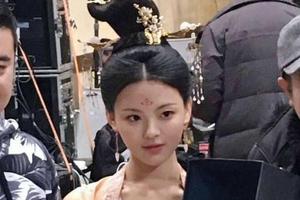 杨超越古装生图曝光！小家碧玉feel