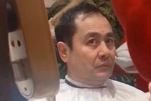 杨幂离婚后爸爸现身理发店被偶遇