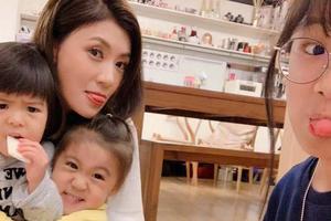 贾静雯大女儿梧桐妹晒照母女四人同框