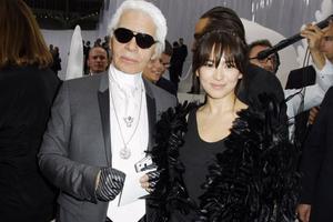 宋慧乔悼念老佛爷 曾掌镜为乔妹拍片