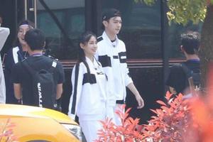 《奔跑吧》曝路透图 baby许凯同框