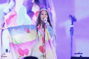 田馥甄花俏“床单”上热搜 本尊高情商回复亮了