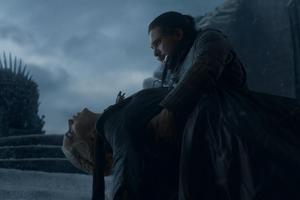 《权游》大结局！雪诺亲手杀死龙妈