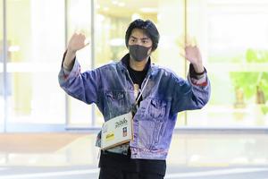 吴亦凡衣着宽松身形略有发福