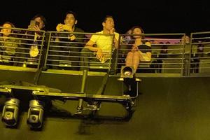 林志玲Akira婚后首合体甜蜜看演出