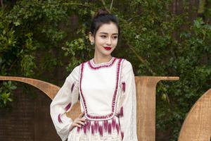 众星混战时装周谁颜值最能打？