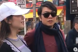 郎朗逛街要给老婆买娃娃吉娜超开心