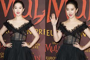 《花木兰》英国首映 刘亦菲露肩裙配红唇变黑天鹅