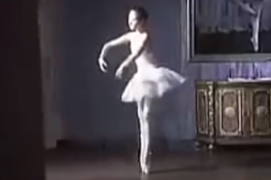 刘诗诗昔日跳芭蕾舞视频舞姿优美