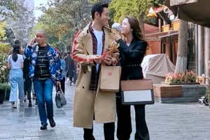 黄晓明新剧与女主甜蜜喂食画面有爱