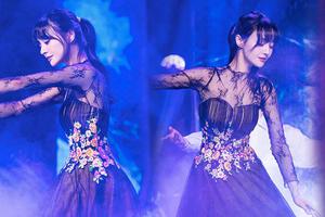 郑爽穿晚礼服翩翩起舞 动作优雅露修长颈线