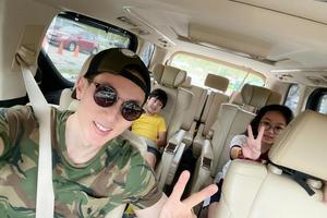 吴尊分享女儿儿子开学照