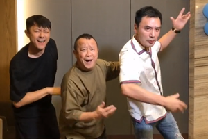 走出丧妻之痛！曾志伟与钟镇涛印小天跳舞
