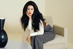 刘诗诗复古蜂窝头造型曝光