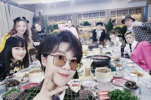 郁可唯宁静万茜李斯丹妮等为郁可唯庆生