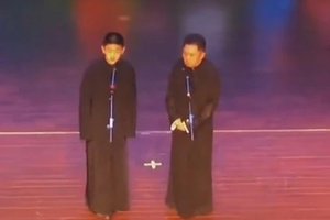 于谦与大儿子说相声 14岁于梓杰抖包袱张口就来