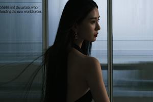 刘诗诗露背侧颜封面大片 性感优雅温柔如水