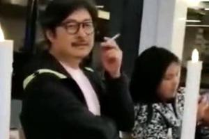 王岳伦带王诗龄聚餐未见李湘 在女儿旁抽烟被批