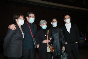 罗家英汪明荃谢贤黄日华现身李香琴追思礼