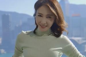 50岁黎姿晒休闲近照 身材皮肤状态极佳