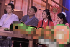 《武林外传》闫妮姚晨倪虹洁等重聚回忆满满