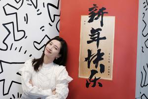 江疏影晒新年大红包笑容甜元气满满