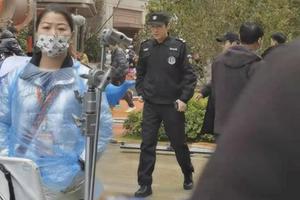 胡歌穿保安服客串高圆圆新剧