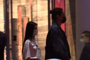 王大陆带蔡卓宜与好友聚餐被拍