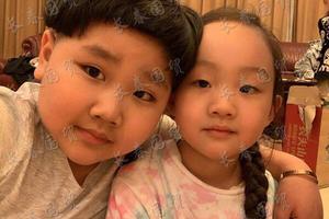 郭德纲小儿子和侯耀文外孙女合照曝光