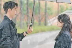 宋慧乔新剧搭档90后张基龙演姐弟恋