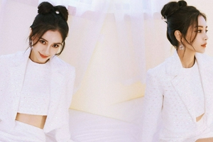 Angelababy穿小香风套装直视镜头眼神撩人