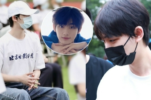 丁程鑫现身北电开学典礼戴棒球帽清爽帅气