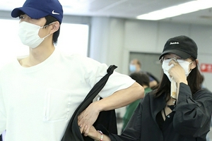 雎晓雯金大川恋情曝光后首现身