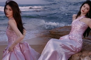 何穗穿粉色包臀裙似美人鱼肤白貌美