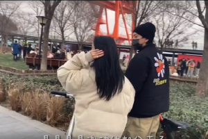 感情稳定！王大陆蔡卓宜骑车被偶遇