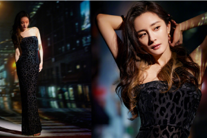 杨幂豹纹抹胸长裙 卷发尽显妩媚性感
