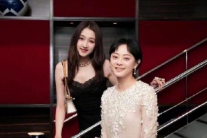 孙俪晒与关晓彤18年前后对比照