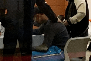 网友曝黄子韬到医院看急诊状态憔悴